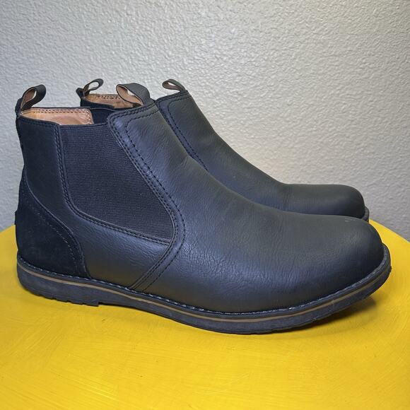 Izod Men's 13 Pull-On Chelsea Boots Memory Foam Black Leather EUC - Picture 1 of 16